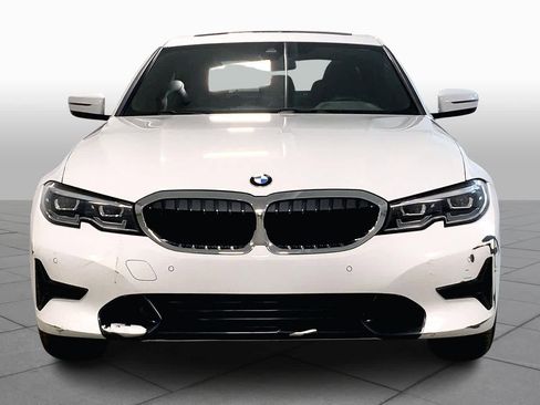 Used 2019 BMW 330i xDrive Sedan w/ Convenience Package image 3