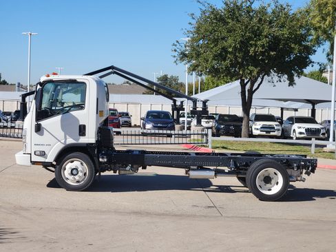 New 2025 Chevrolet Low Cab Forward 5500XG image 10