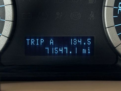 Used 2010 Ford Escape Limited image 13