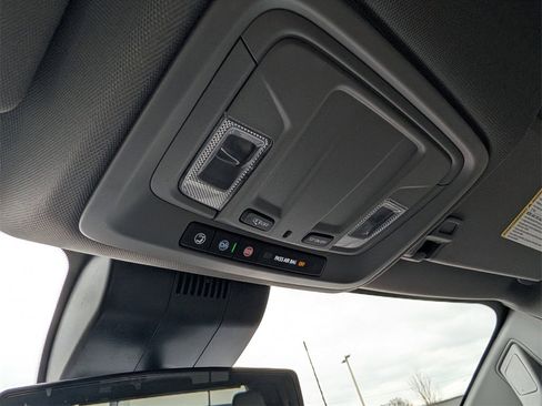 Used 2024 Chevrolet Silverado 3500 LT image 19