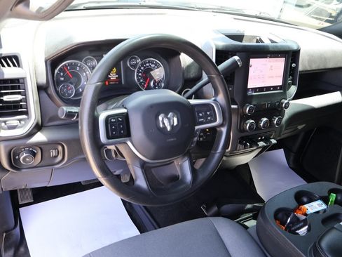 Used 2022 RAM 2500 Big Horn AWD/4WD image 21