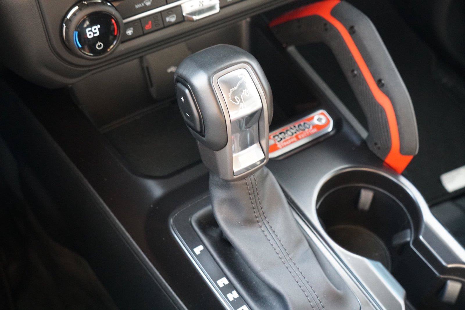 Used 2025 Ford Bronco Stroppe Edition AWD/4WD image 14