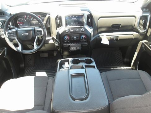 Used 2022 Chevrolet Silverado 1500 RST w/ Z71 Off-Road Package image 18