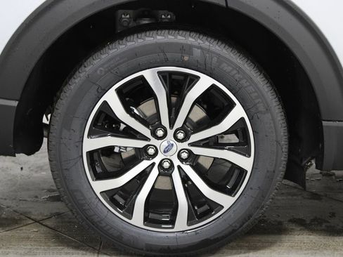 New 2026 Ford Explorer ST-Line image 13