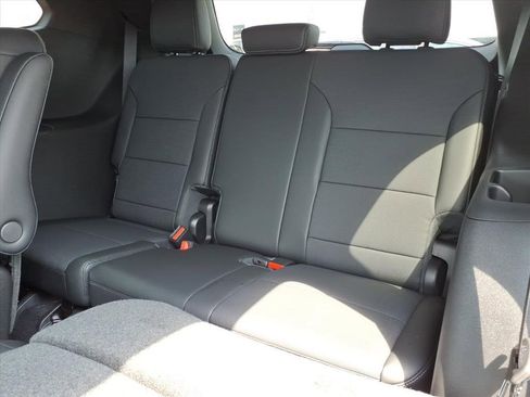 New 2026 Buick Enclave Preferred image 12