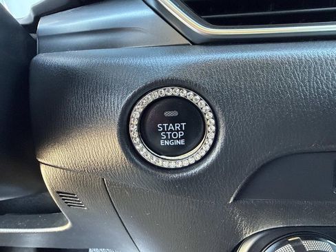 Used 2018 MAZDA CX-5 Sport image 31