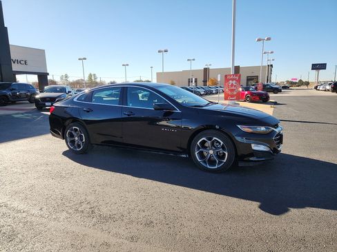 Used 2023 Chevrolet Malibu LT image 8
