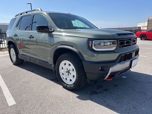 Certified 2026 Honda Passport TrailSport Elite image 3