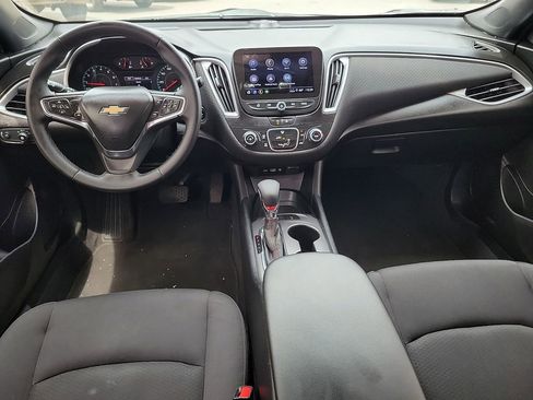Used 2024 Chevrolet Malibu RS image 17