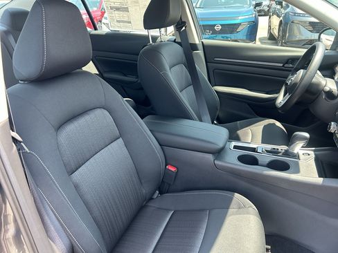 New 2026 Nissan Altima 2.5 SV FWD image 11
