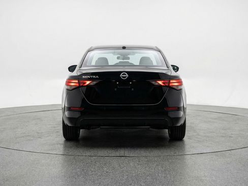 Used 2025 Nissan Sentra S image 7