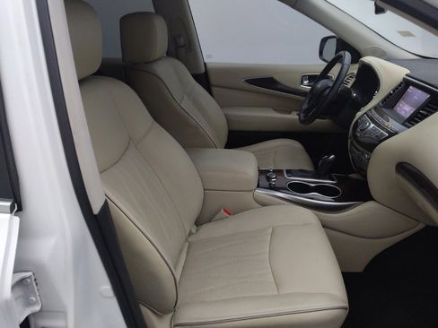 Used 2018 INFINITI QX60 FWD w/ Deluxe Technology Package image 21