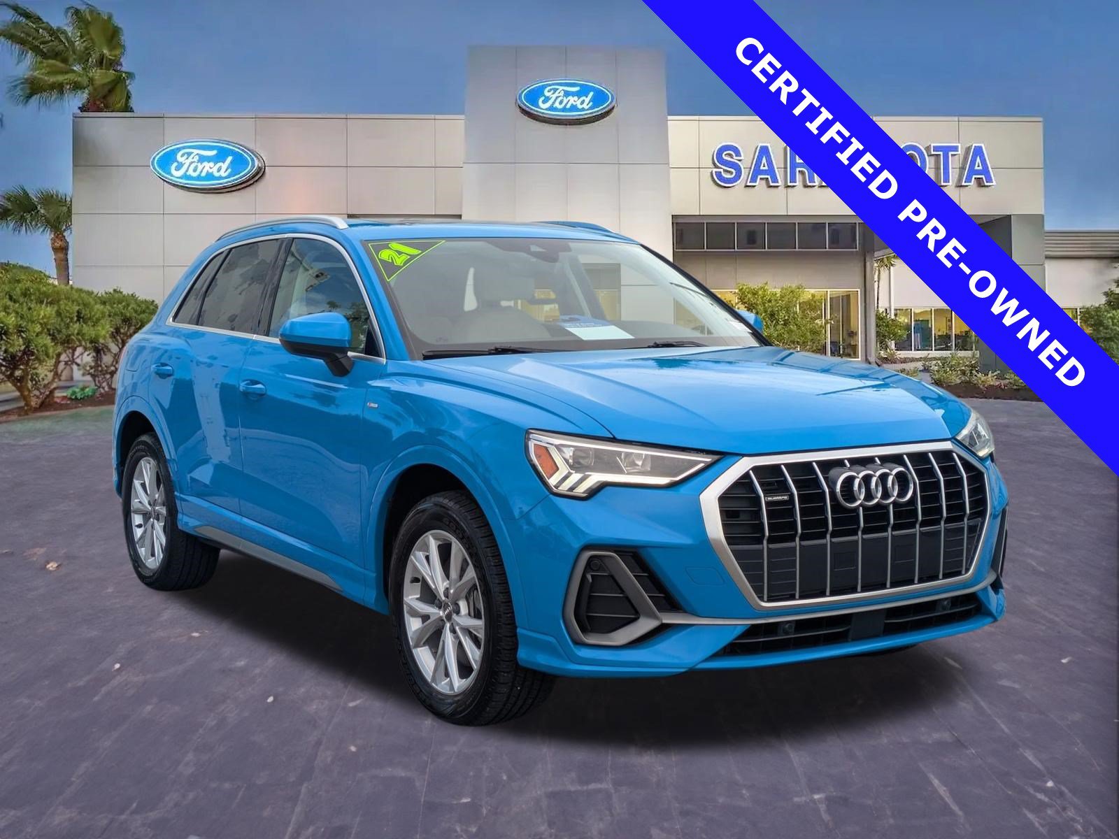 Used 2021 Audi Q3 2.0T Premium Plus w/ Premium Plus Package AWD/4WD image 1