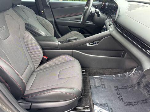 Used 2024 Hyundai Elantra N Line image 13