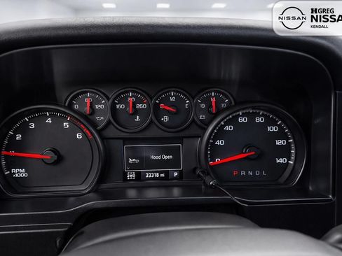 Used 2021 Chevrolet Silverado 1500 W/T AWD/4WD image 9
