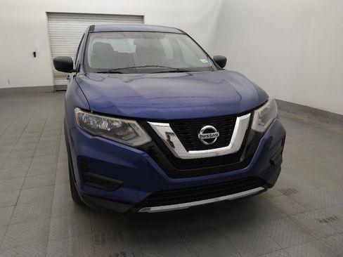 Used 2017 Nissan Rogue S FWD image 14