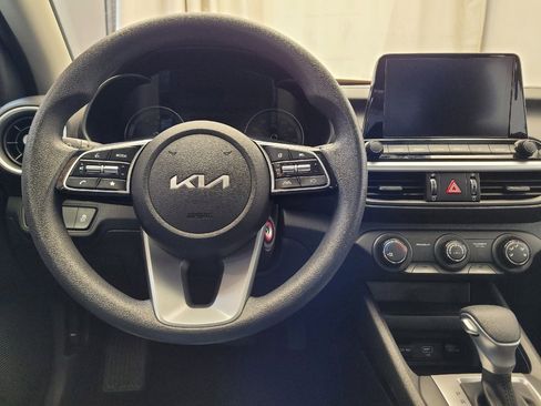 Used 2023 Kia Forte LXS image 22