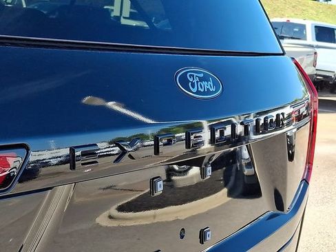 New 2026 Ford Expedition Max Platinum w/ Stealth Appearance Package AWD/4WD image 12