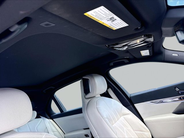 Certified 2024 BMW 740i RWD image 16
