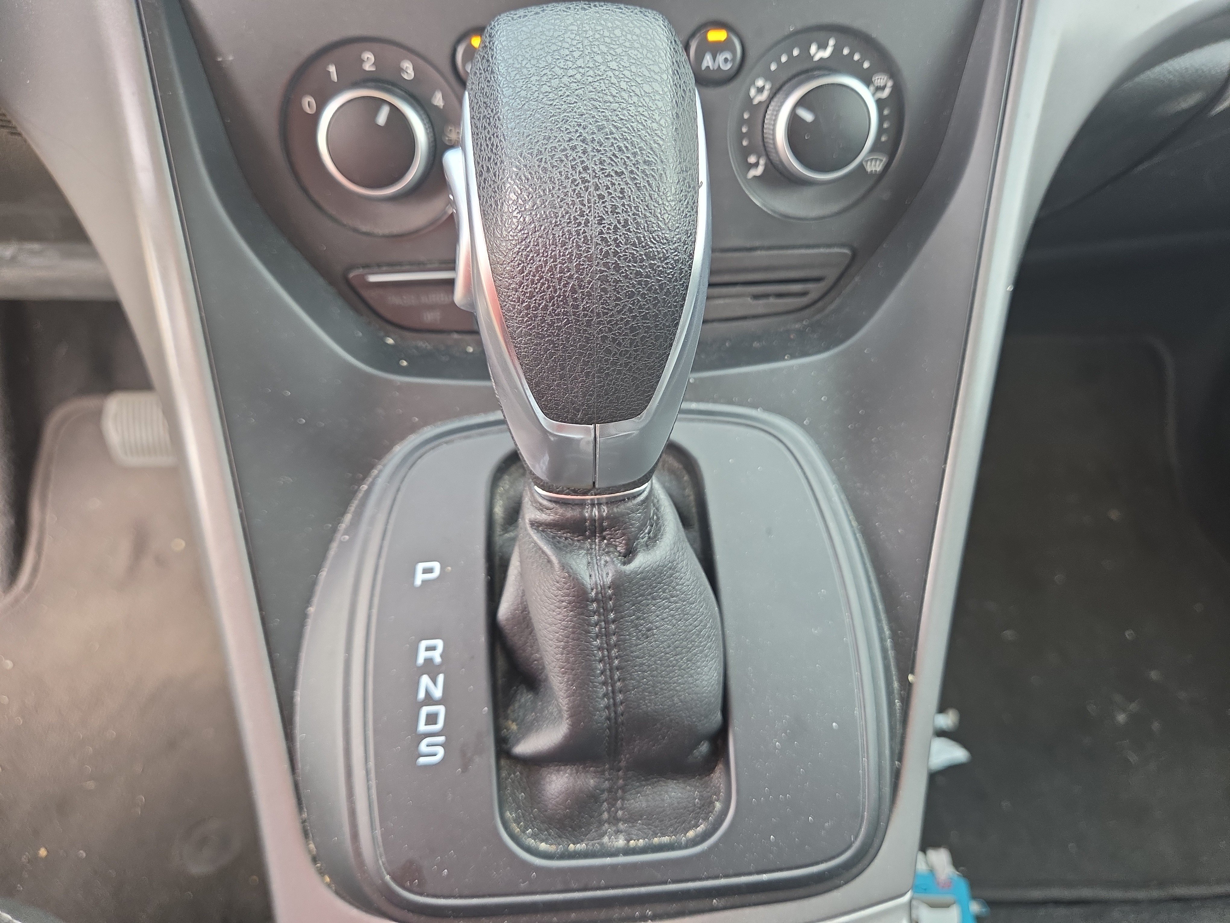 Used 2014 Ford Escape SE AWD/4WD image 8