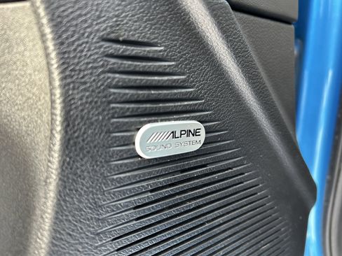 Used 2023 Dodge Challenger SXT w/ Plus Package image 12