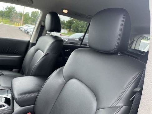 Certified 2023 Nissan Armada SV w/ Cargo Package AWD/4WD image 11