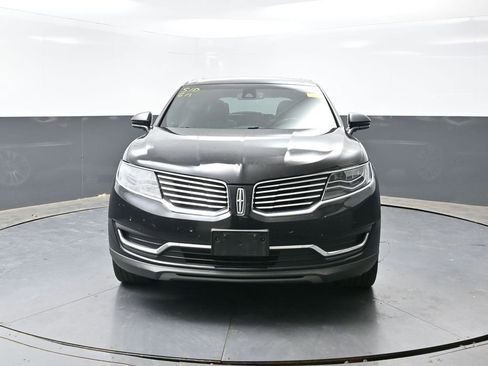 Used 2016 Lincoln MKX Reserve w/ Luxury Package AWD/4WD image 4