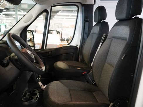 New 2026 RAM ProMaster 2500 w/ Convenience Group FWD image 17