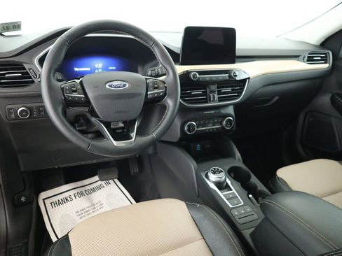 Used 2022 Ford Escape Titanium w/ Titanium Elite Package image 11