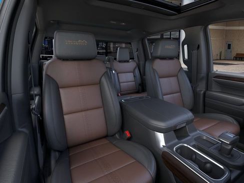 New 2026 Chevrolet Silverado 1500 High Country AWD/4WD image 16