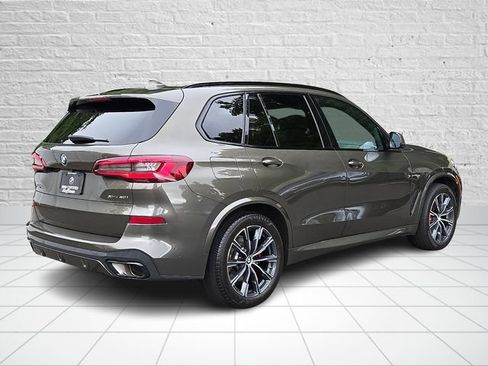 Used 2023 BMW X5 xDrive40i w/ M Sport Package AWD/4WD image 6