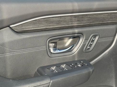 New 2026 Honda Pilot image 11