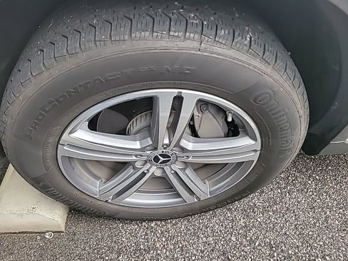 Certified 2022 Mercedes-Benz GLC 300 image 4