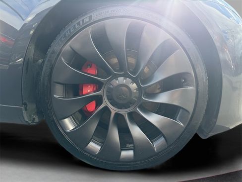 Used 2023 Tesla Model 3 Performance image 12