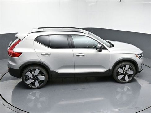 New 2024 Volvo XC40 Recharge Plus w/ Protection Package Premier image 34