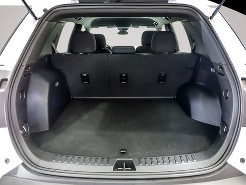 Used 2025 GMC Terrain Elevation FWD image 23