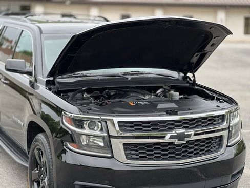 Used 2017 Chevrolet Suburban LT w/ LT Midnight Edition RWD image 43