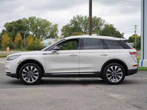 Used 2022 Lincoln Corsair Reserve w/ Elements Package image 7