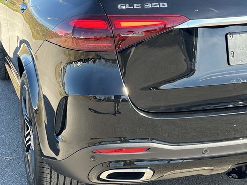 Certified 2025 Mercedes-Benz GLE 350 4MATIC image 9