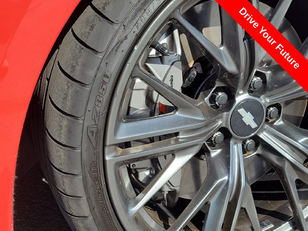Used 2017 Chevrolet Camaro ZL1 RWD image 30