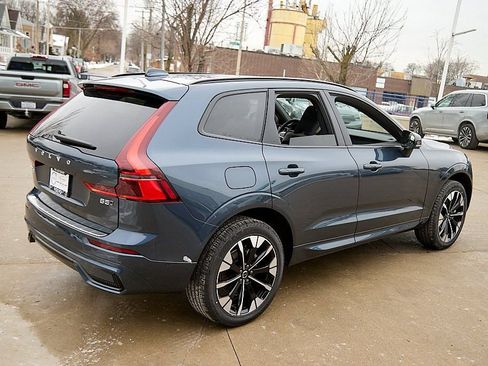 New 2026 Volvo XC60 B5 Plus w/ Protection Package Premier image 9