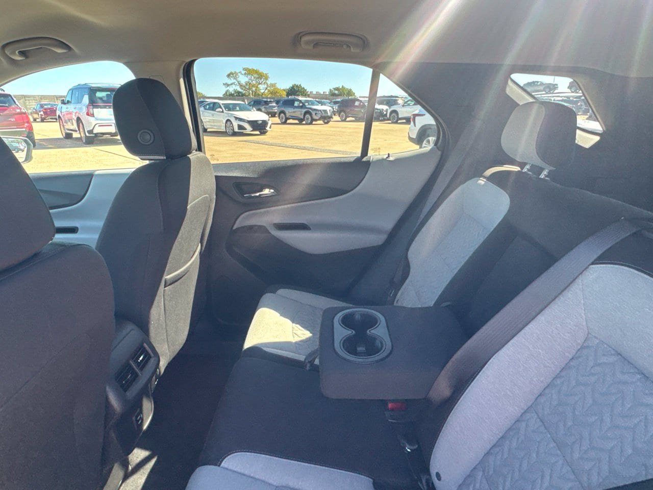 Used 2024 Chevrolet Equinox LT AWD/4WD image 40