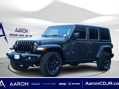 Used 2023 Jeep Wrangler Unlimited w/ Cold Weather Group