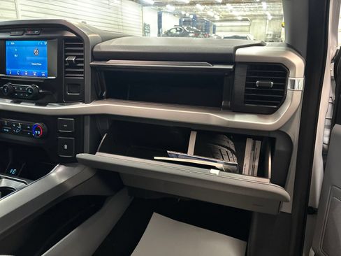 Used 2022 Ford F150 XLT w/ Trailer Tow Package AWD/4WD image 29