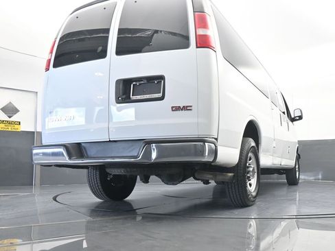 Used 2020 GMC Savana 3500 LT w/ LT Preferred Equipment Group image 53