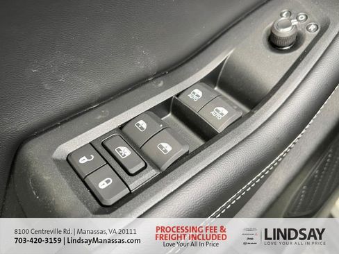 New 2025 Jeep Grand Cherokee Altitude AWD/4WD image 27