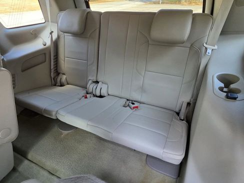 Used 2015 GMC Yukon Denali w/ Open Road Package image 16