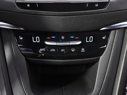 Certified 2025 Cadillac XT5 Sportv w/ Technology Package AWD/4WD image 30