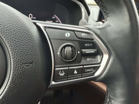 Used 2023 Acura MDX SH-AWD w/ Advance Package image 22