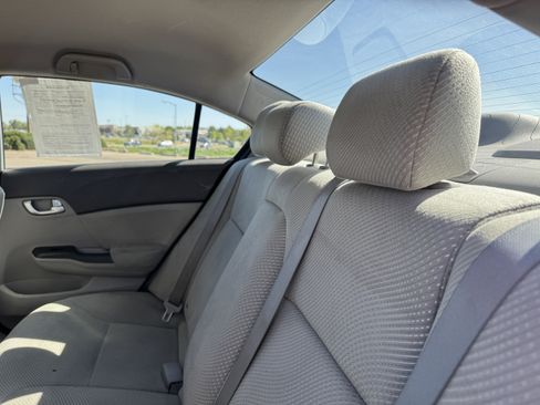 Used 2012 Honda Civic Hybrid Sedan image 15